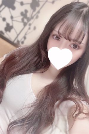 三上　れな