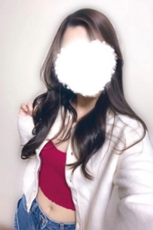 優木 はるな