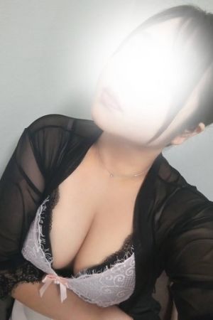 松倉めぐ