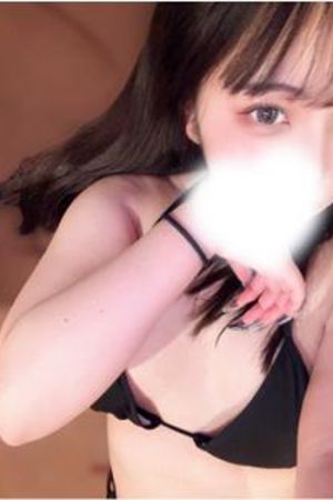 上原あいり