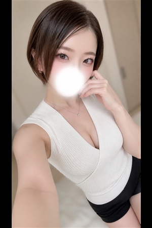 轟えま