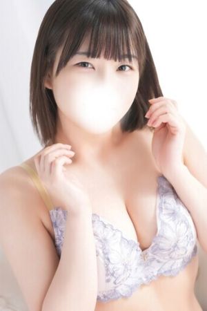 柳瀬みれい