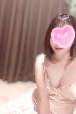 神崎ひなの