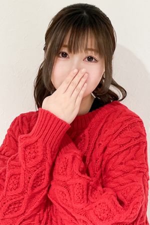 水原ひな