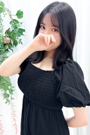 若月なほ