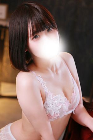 二宮れな