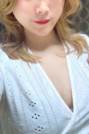 山本　なこ