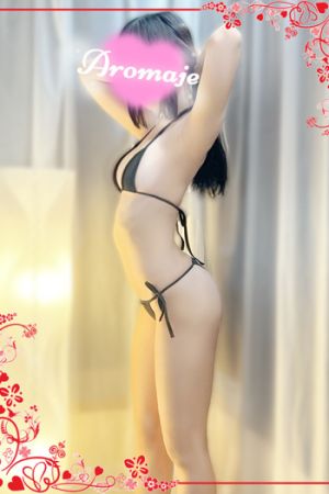 七海 まな
